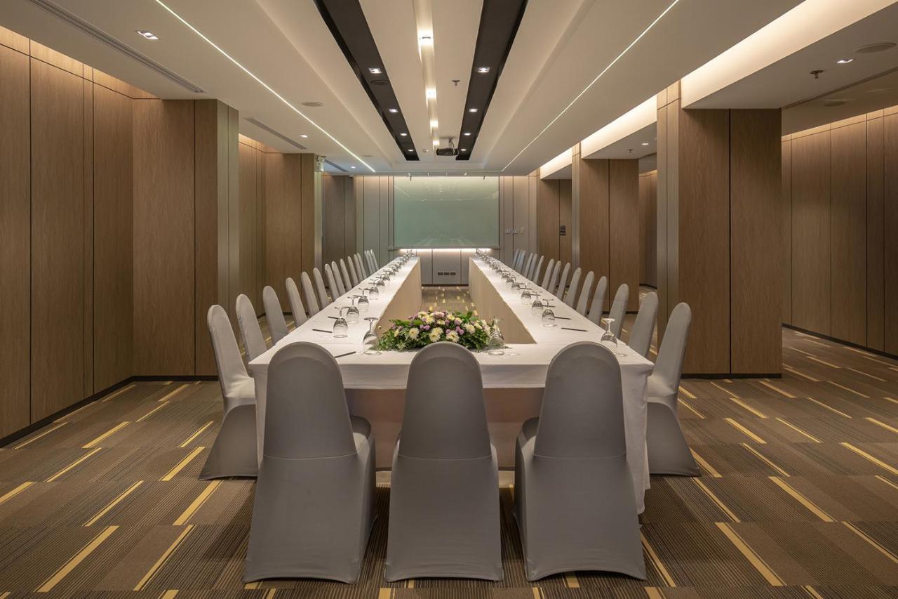清莱传承酒店及会议中心【SHA Extra Plus】 外观 照片 Meeting room